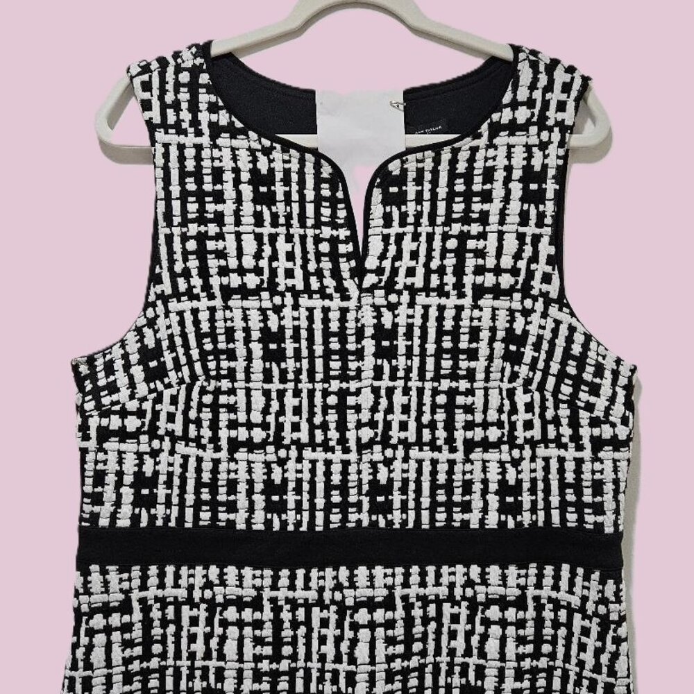 New RETRO ANN TAYLOR BLACK & WHITE TEXTURED PATTERN SLEEVELESS SHEATH DRESS 16